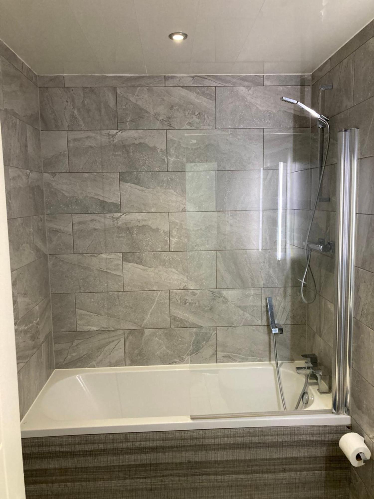 1bed 1bath Pent-apartment Doncaster